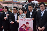 レッドカーペットでのフォトセッションの様子。