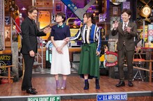 左からヒロミ、オアシズ、フットボールアワー後藤。(c)日本テレビ