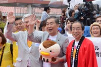 桂文枝（中央）