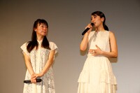 「美人が婚活してみたら」舞台挨拶の様子。