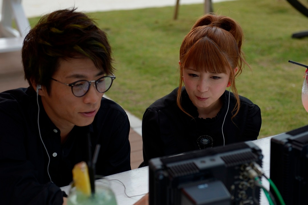 「REA(L)OVE」のワンシーン。