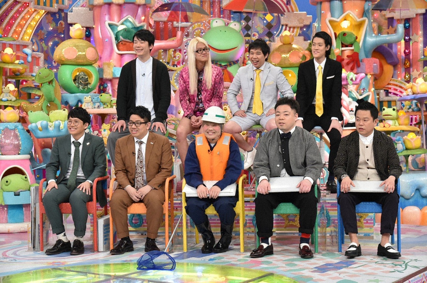 「アメトーーク！」の「芸人持ち込み企画プレゼン大会」の出演芸人たち。(c)テレビ朝日