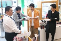 モリイチ京橋店にて。