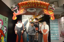 「超くっきーランドneoneo」に来場した野性爆弾くっきー。