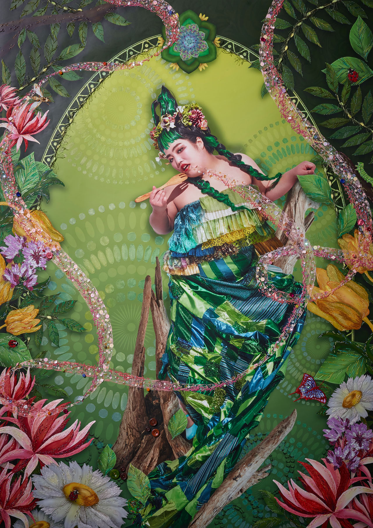 美女採集「ゆりやんレトリィバァ×エボシカメレオン」（新作）(c)AsamiKiyokawa