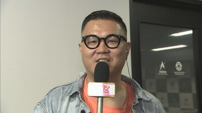 「本能Z」の「本能ザLIVE」コーナーに出演するシソンヌ長谷川。(c)CBC