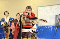 「のぶなが」制作発表の途中で登場した武将様。