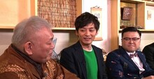 左から江原啓之、とろサーモン。(c)日本テレビ