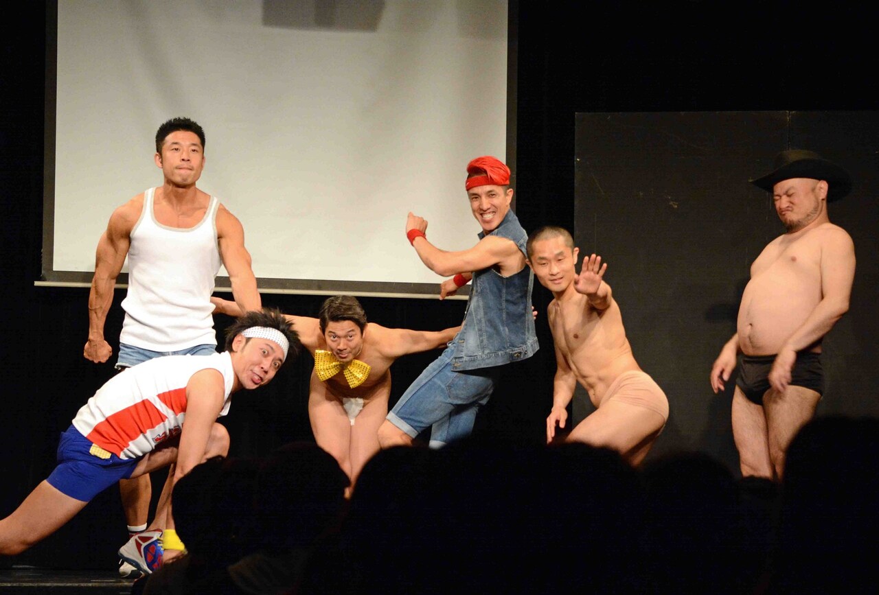 「誰1人としてネタ尺を守っていない！」袖なし芸人フェスで池崎ら大暴れ