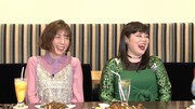 左から仲里依紗、ブルゾンちえみ。(c)日本テレビ