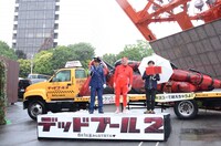 左から野性爆弾、バッファロー吾郎・竹若。