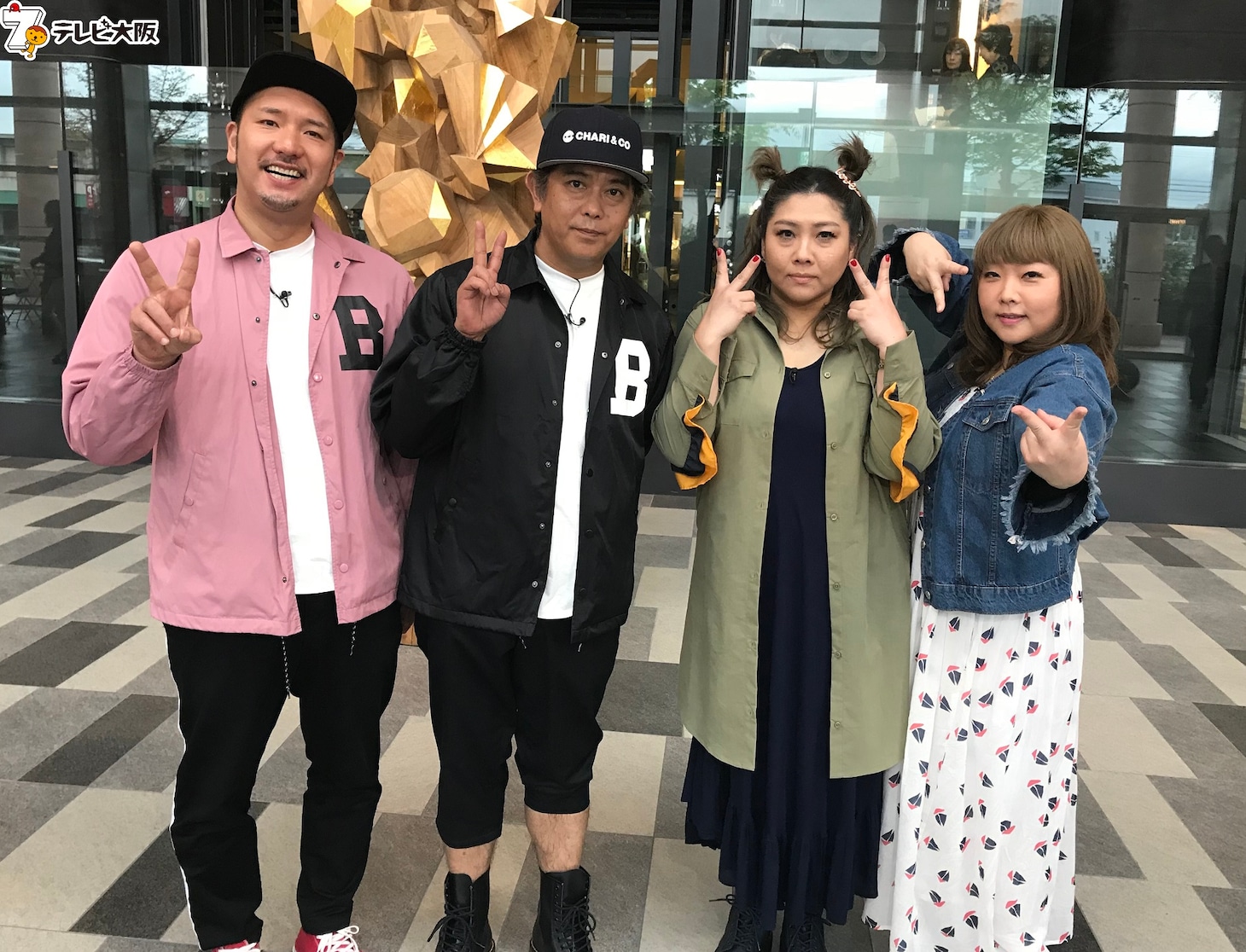 左からspan!水本、前田耕陽、海原やすよ ともこ。
