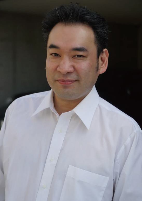 小林健一