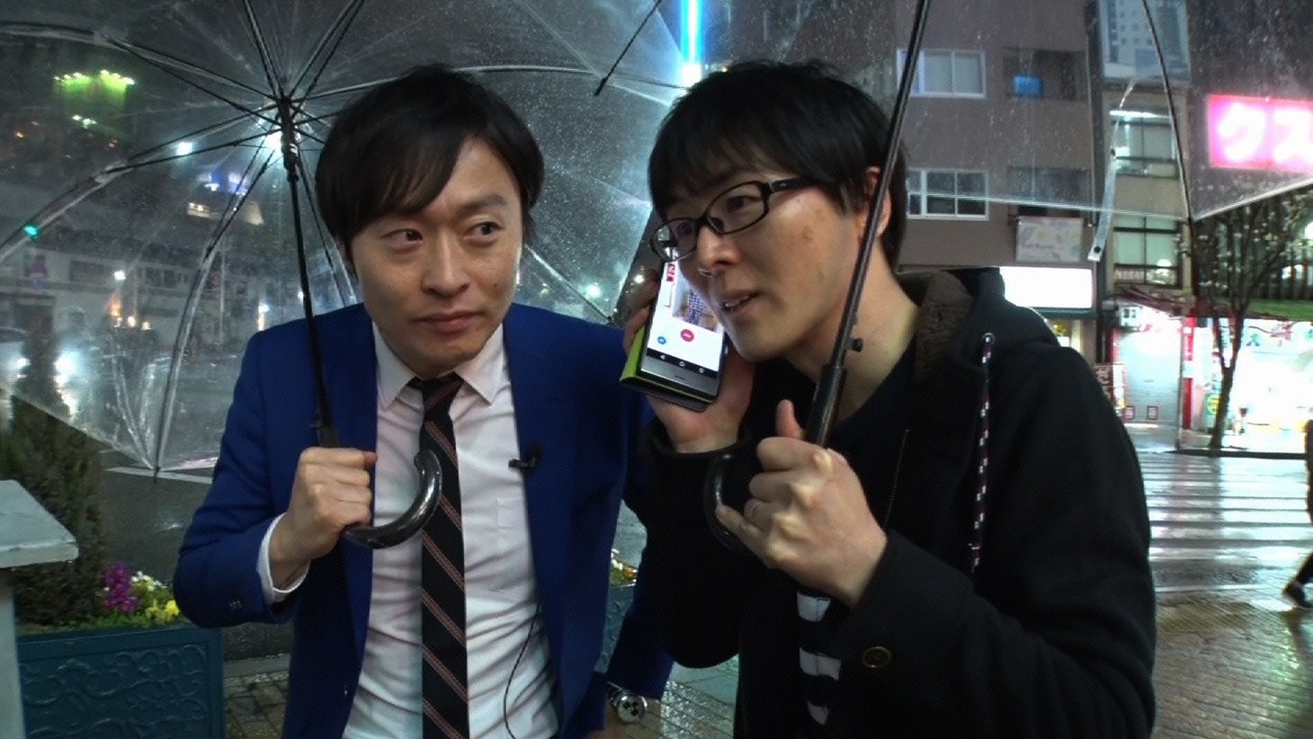 左から和牛・川西、スーパーマラドーナ田中。(c)読売テレビ