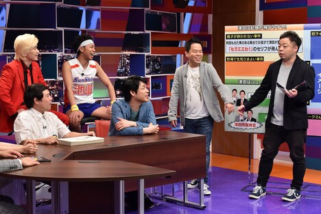 ダイアン（右）によるプレゼンのワンシーン。(c)中京テレビ