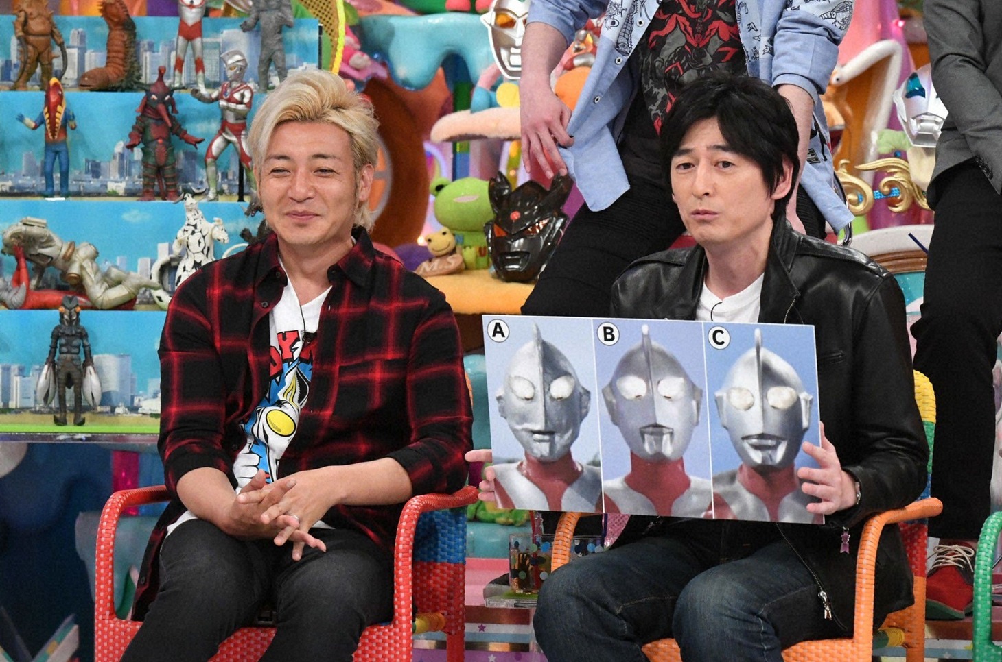 （左から）つるの剛士、博多大吉。(c)テレビ朝日