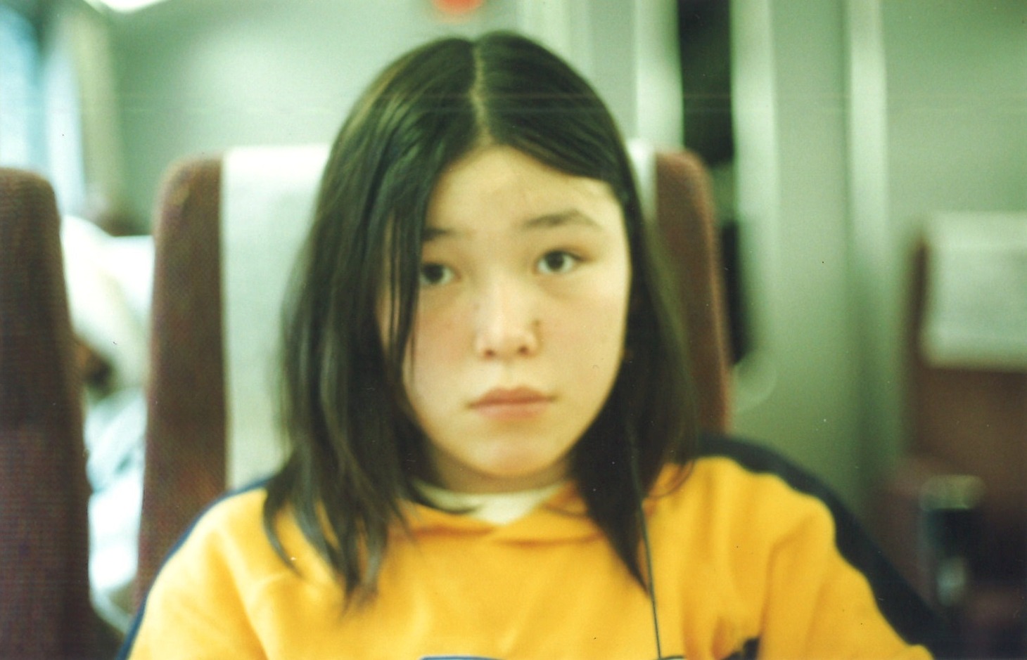 12歳の頃の尼神インター誠子。(c)テレビ朝日