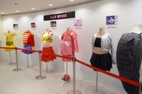ヒム子の歴代衣装を展示するコーナー。