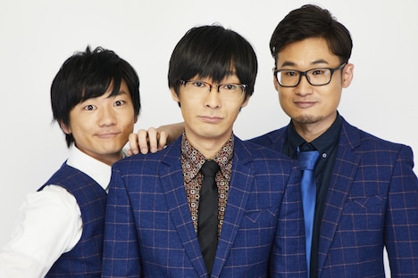 ニュークレープ。左から、リーダー、ナターシャ、デビ。