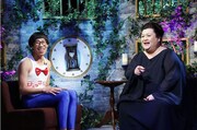 マツコ・デラックス（右）に愚痴をこぼすひょっこりはん（左）。(c)テレビ東京