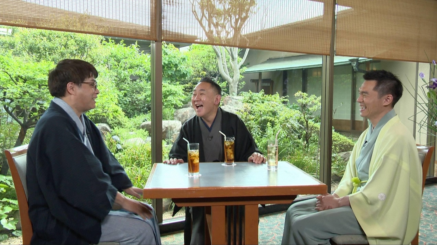 （左から）立川志らく、林家正蔵、柳家花緑。(c)フジテレビ
