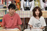 左から藤井隆、YOU。(c)読売テレビ