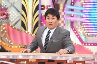 「ものまねグランプリ ～男女対抗！怒涛のガチバトルSP～」のワンシーン。(c)日本テレビ