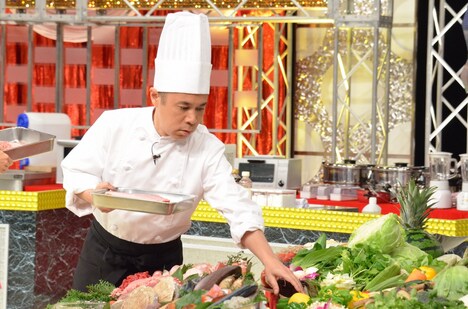 ナインティナイン岡村 (c)日本テレビ