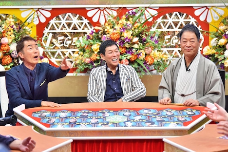 愛すべきレジェンド芸人について語る太平サブロー、明石家さんま、月亭八方(左から)。(c)MBS
