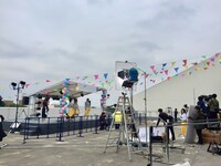 ミュージックビデオの撮影が行われた屋上