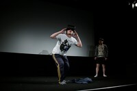 「テクノコントvol.1 メロー・イエロー・マジック・オーケストラ mellow Yellow Magic Orchestra」のワンシーン。