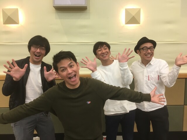 左から東京03豊本、ますだおかだ岡田、東京03飯塚、東京03角田。(c)NHK