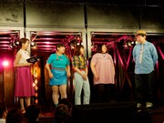 左から曽田茉莉江、3時のヒロイン、鈴木おさむ。(c)BSフジ