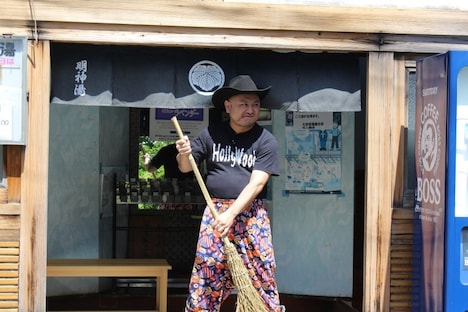 ハリウッドザコシショウ (c)静岡朝日テレビ