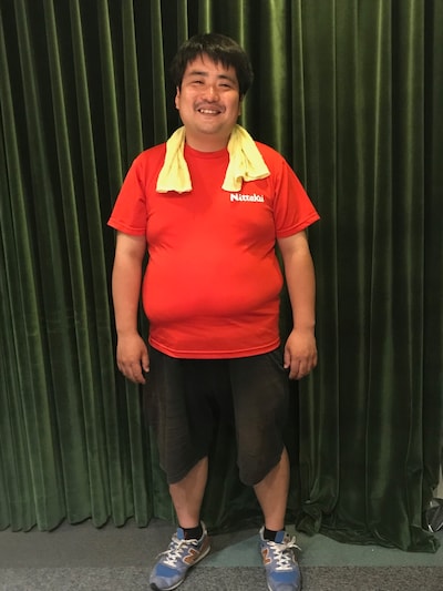 「空気階段の踊り場」で、一般女性との結婚を発表した空気階段・鈴木もぐら。(c)TBSラジオ