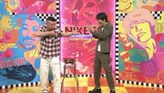 左からケンドーコバヤシ、千原ジュニア。(c)読売テレビ