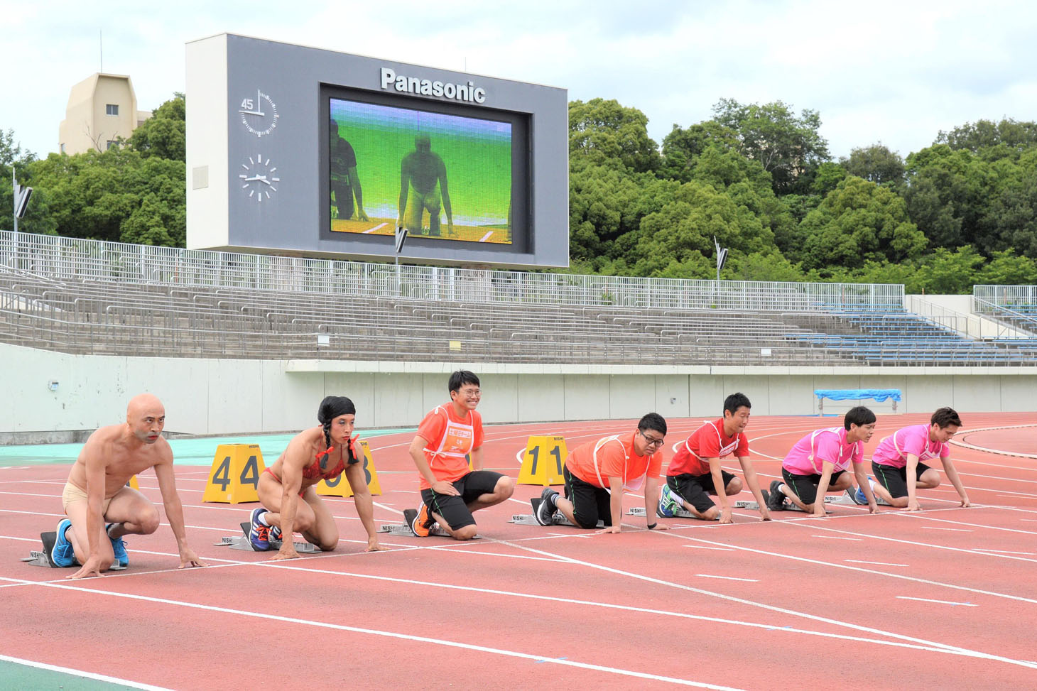 「吉本陸上競技会 THE GOLDEN 2018」の様子。(c)MBS