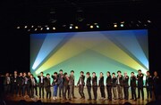 「FKDZ 11th LIVE ～再発～」オープングの様子。