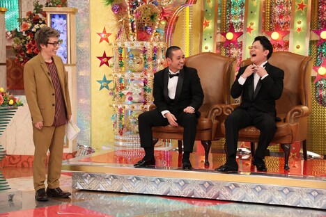 （左から）ロンドンブーツ1号2号・田村淳、千鳥。(c)テレビ朝日