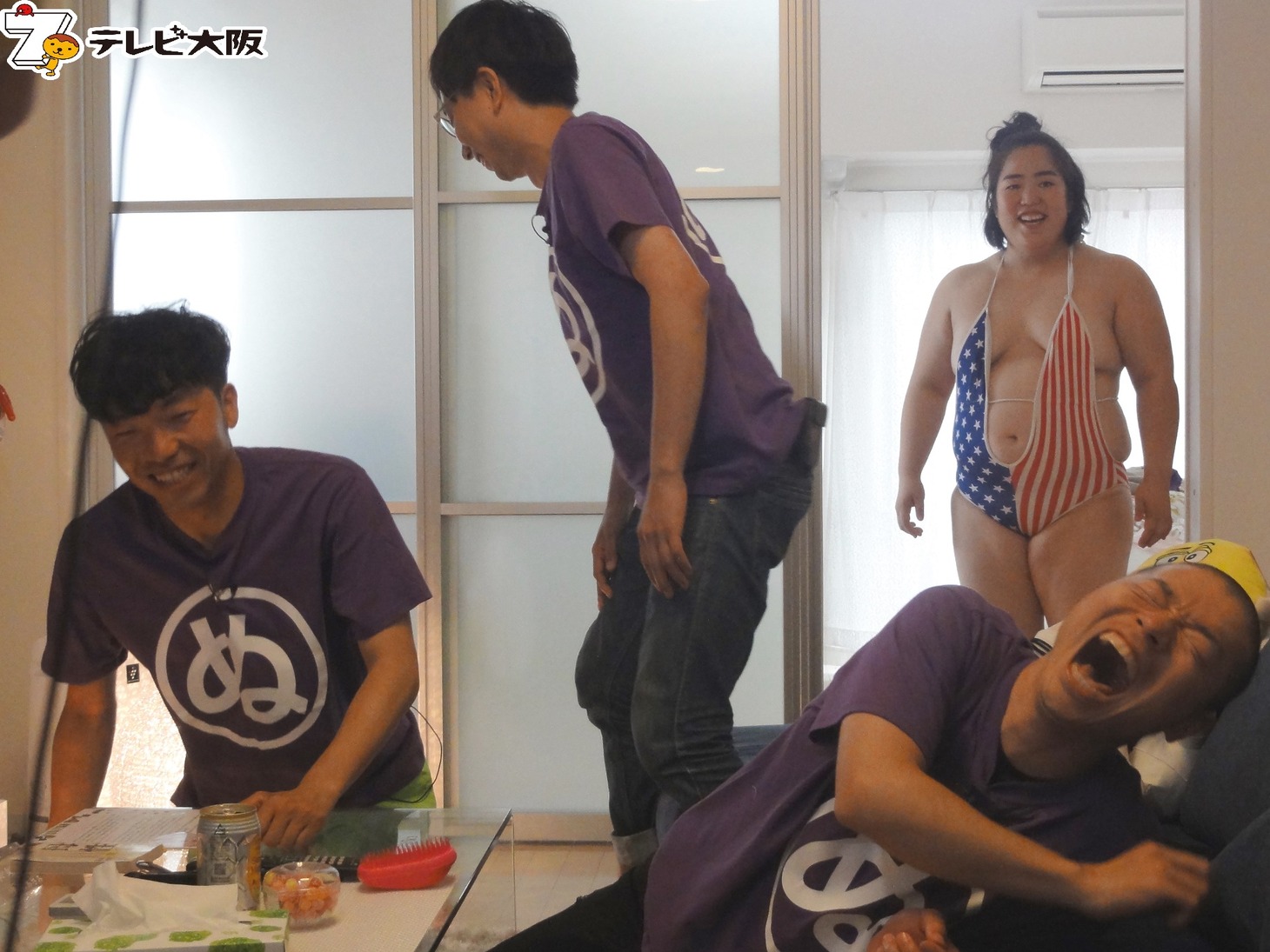 「吉本超合金A」のワンシーン。