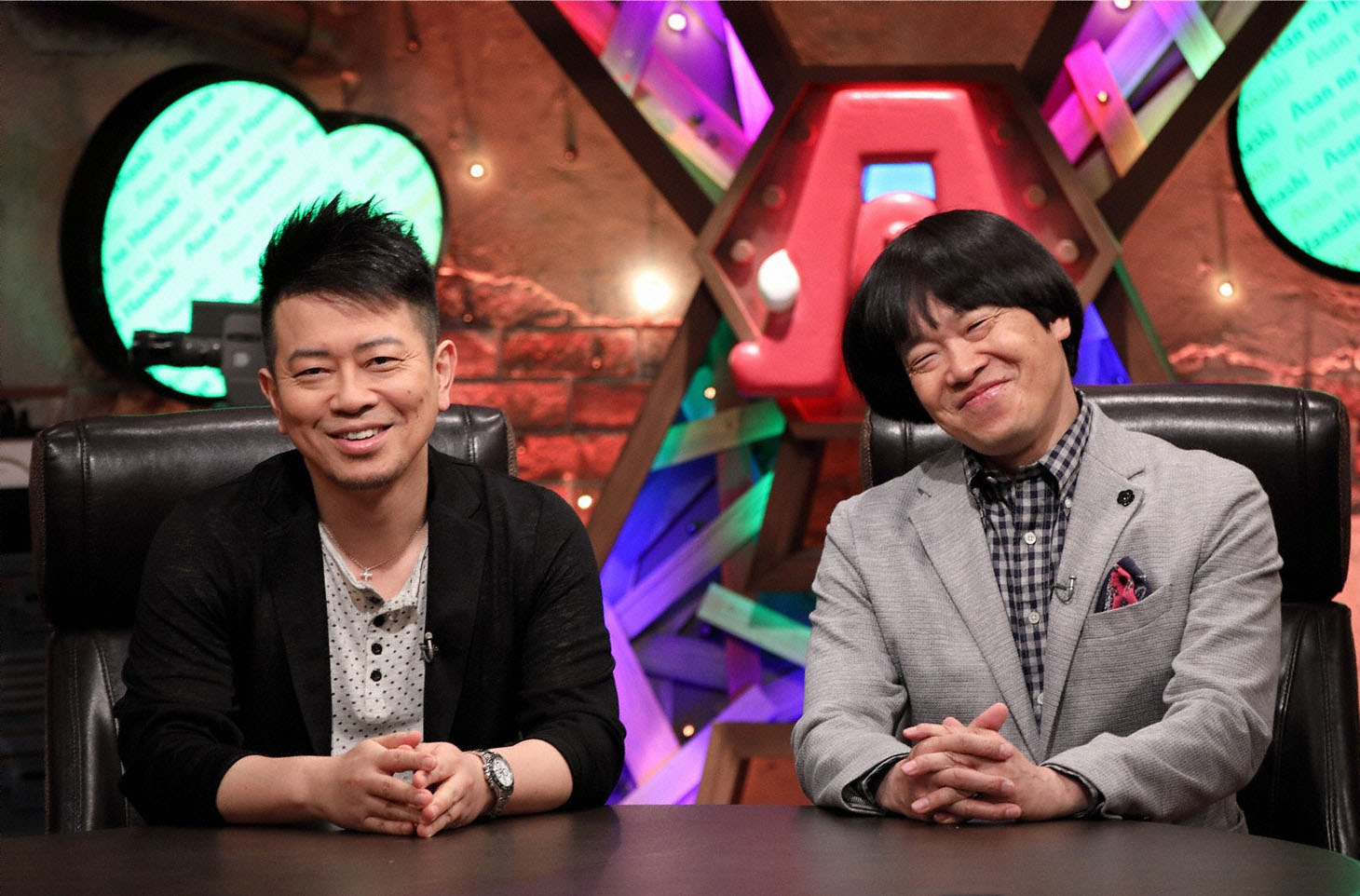 「雨上がりの『Aさんの話』」MCの雨上がり決死隊。(c)ABC