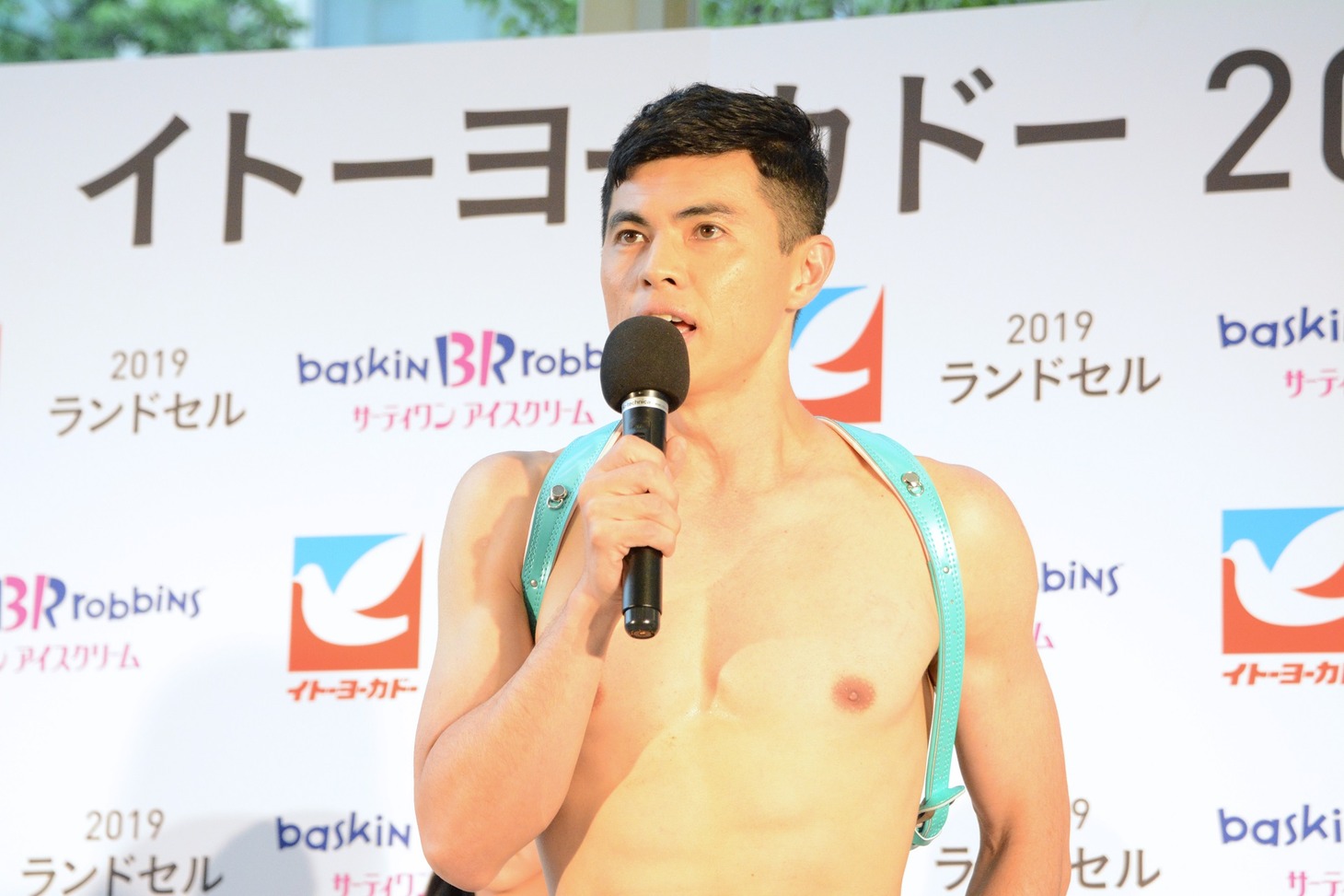 小島よしお