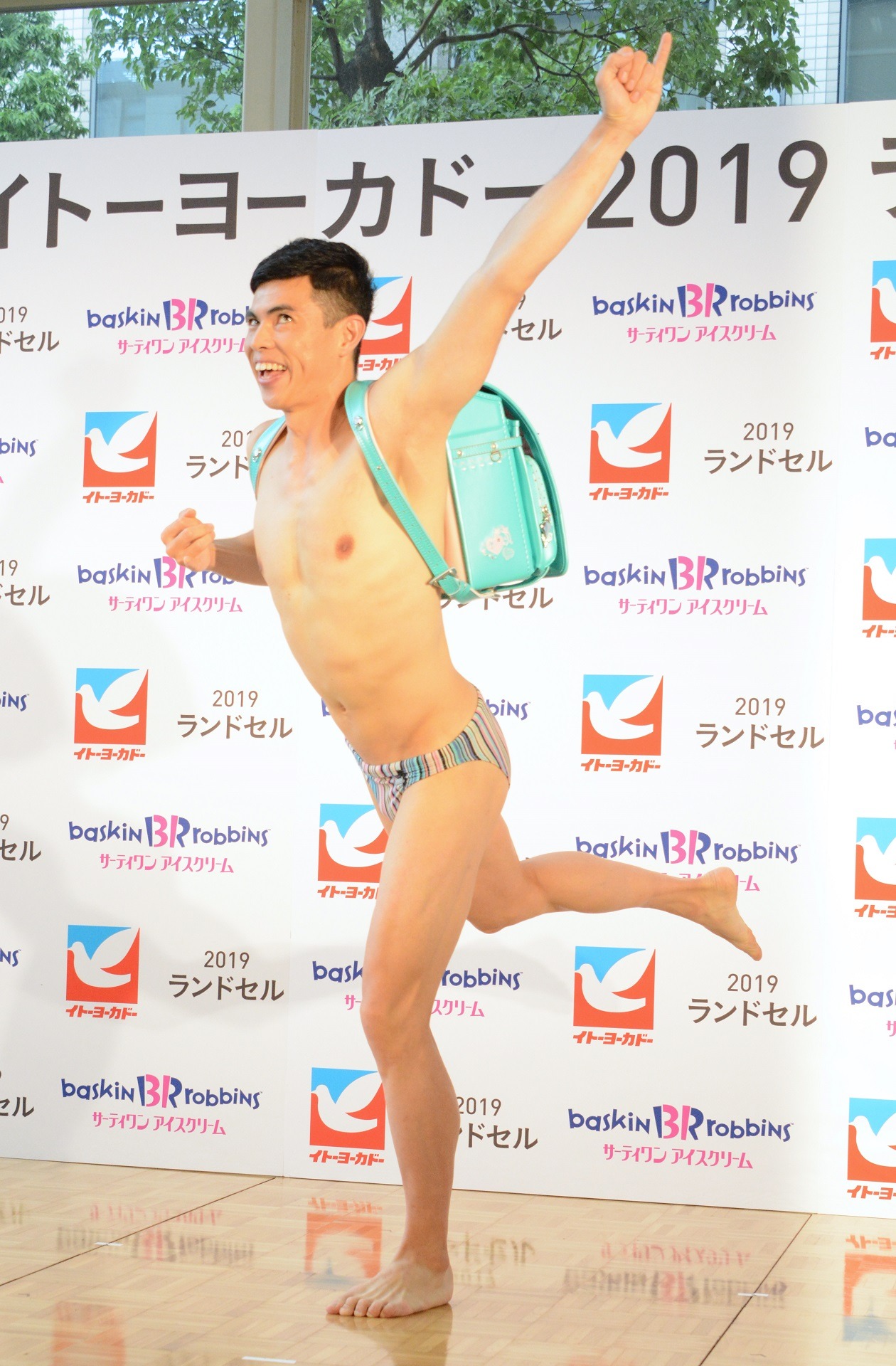 小島よしお
