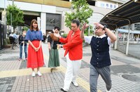 「中川家＆友近のおっちゃんウォッチャー2 ～輝くおっちゃんを応援する番組～」のワンシーン。(c)読売テレビ