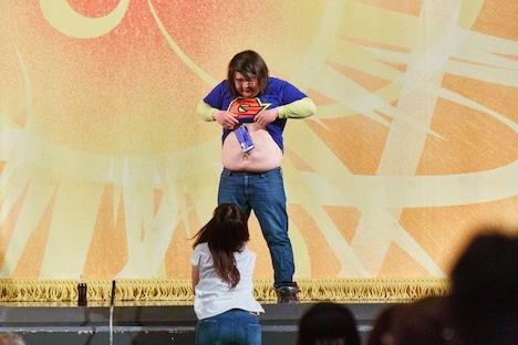 よしもと祇園花月の前説を務めたガリガリガリクソン。