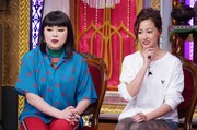 左からブルゾンちえみ、沢尻エリカ。(c)日本テレビ