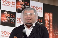 TENGA EGGを装着した野性爆弾くっきー。