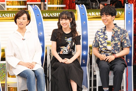 左から住吉美紀、飯窪春菜、ヒャダイン。(c)MBS