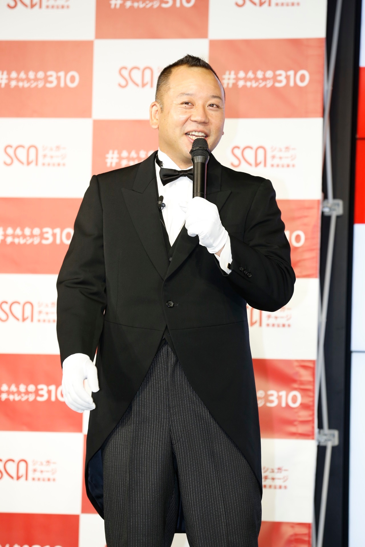 バイきんぐ西村