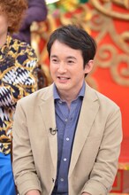 「プレバト!!」初登場の浅利陽介。(c)MBS